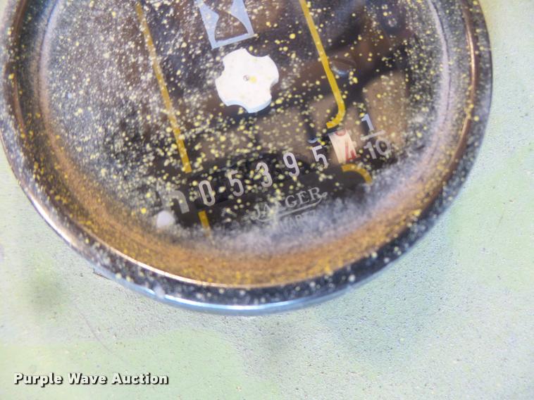 image for item DB1358 Clark DRT-30 forklift