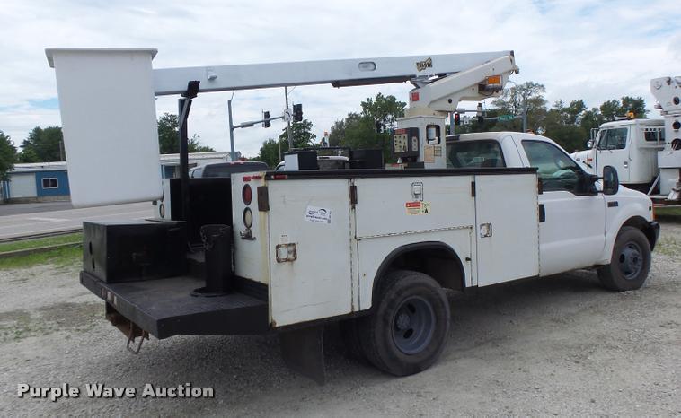 image for item DB1382 1999 Ford F350 Super Duty bucket truck