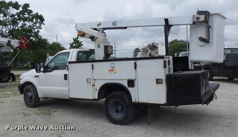 image for item DB1382 1999 Ford F350 Super Duty bucket truck