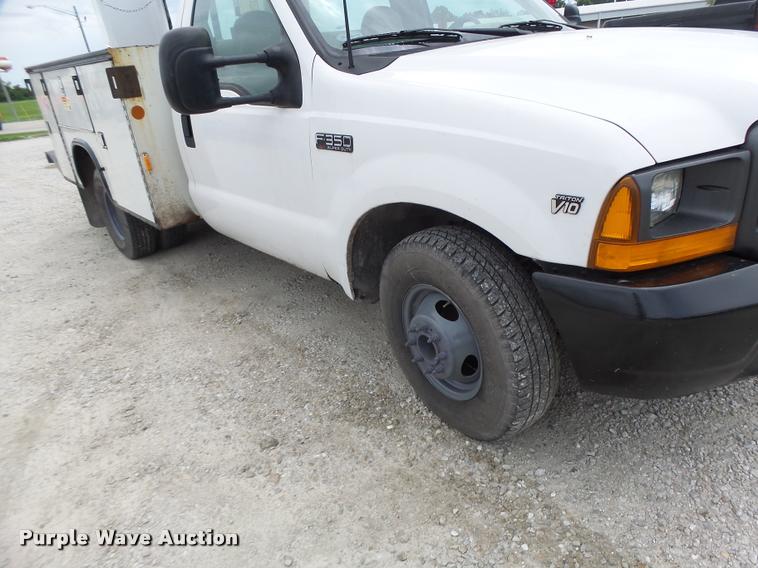 image for item DB1382 1999 Ford F350 Super Duty bucket truck