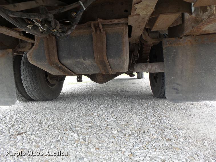 image for item DB1382 1999 Ford F350 Super Duty bucket truck