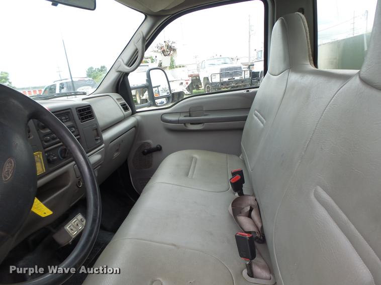 image for item DB1382 1999 Ford F350 Super Duty bucket truck