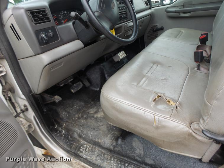 image for item DB1382 1999 Ford F350 Super Duty bucket truck