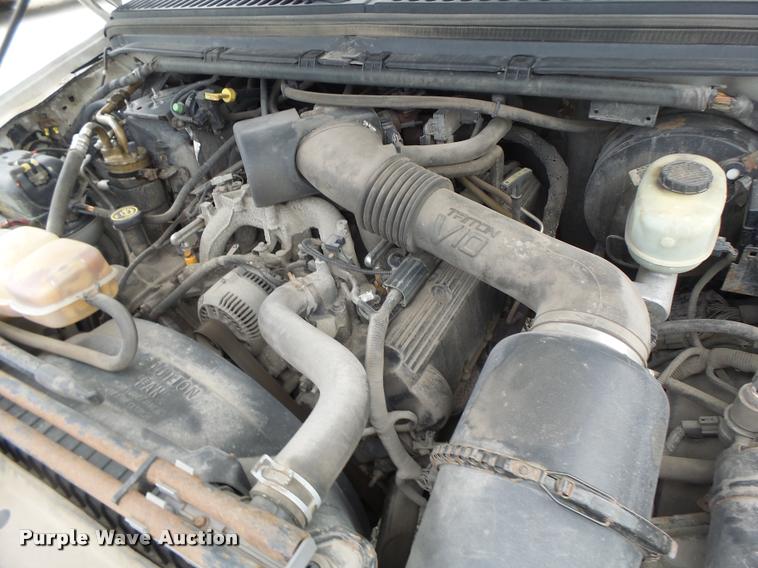 image for item DB1382 1999 Ford F350 Super Duty bucket truck