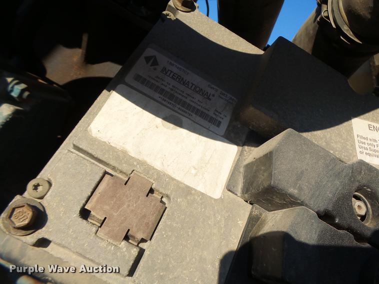 image for item DB1396 1999 International 4700 flatbed truck