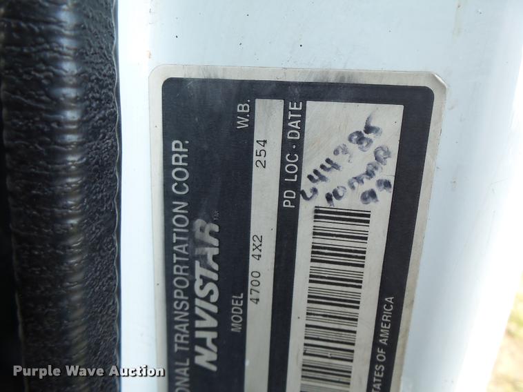 image for item DB1396 1999 International 4700 flatbed truck