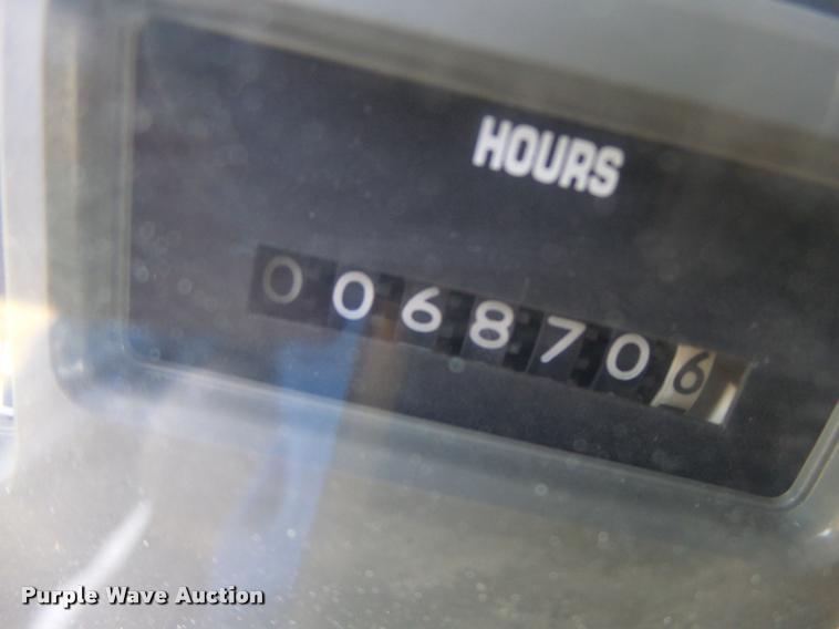 image for item DB1396 1999 International 4700 flatbed truck