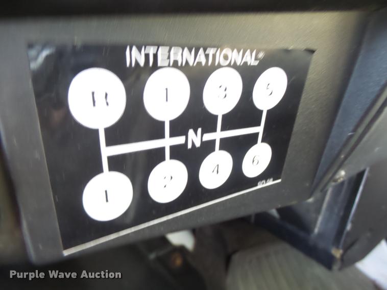 image for item DB1396 1999 International 4700 flatbed truck