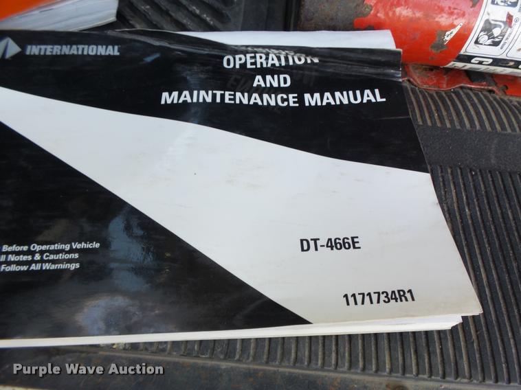 image for item DB1396 1999 International 4700 flatbed truck