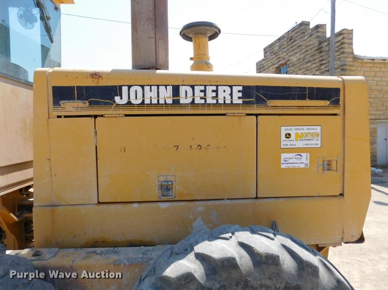 image for item DB9410 1994 John Deere 770BH motor grader