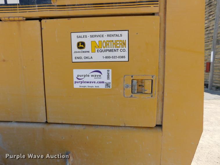 image for item DB9410 1994 John Deere 770BH motor grader