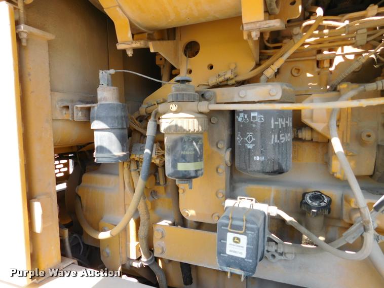 image for item DB9410 1994 John Deere 770BH motor grader