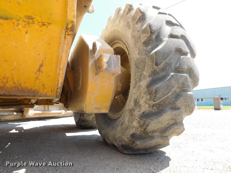 image for item DB9410 1994 John Deere 770BH motor grader