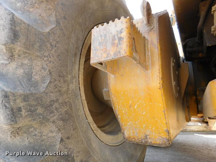 image for item DB9410 1994 John Deere 770BH motor grader