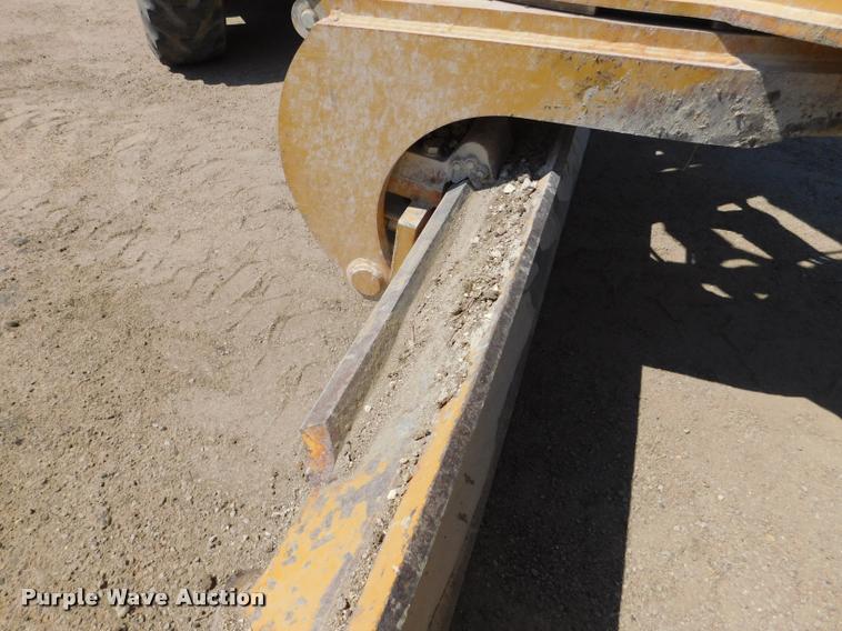 image for item DB9410 1994 John Deere 770BH motor grader