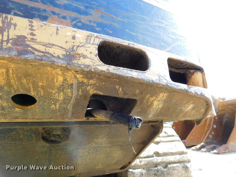 image for item DB9478 2004 Caterpillar 257B skid steer