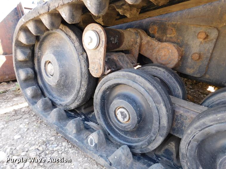 image for item DB9478 2004 Caterpillar 257B skid steer