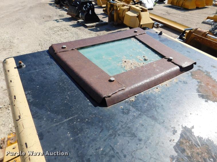 image for item DB9478 2004 Caterpillar 257B skid steer