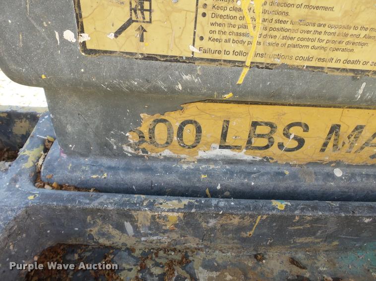 image for item DC6861 2000 JLG 450AJ boom lift