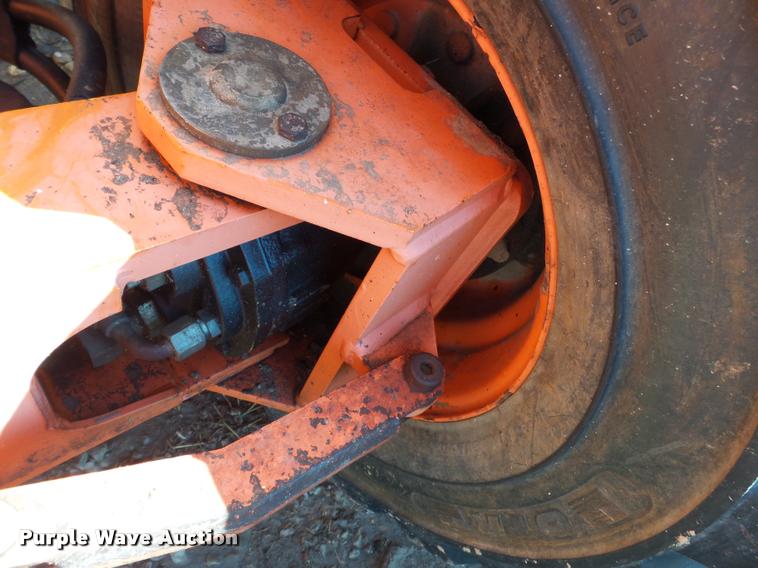 image for item DC6861 2000 JLG 450AJ boom lift