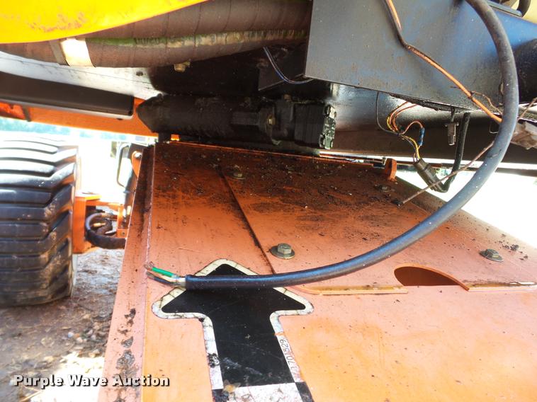 image for item DC6861 2000 JLG 450AJ boom lift