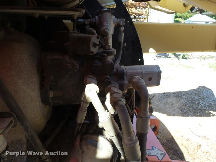 image for item DC6861 2000 JLG 450AJ boom lift