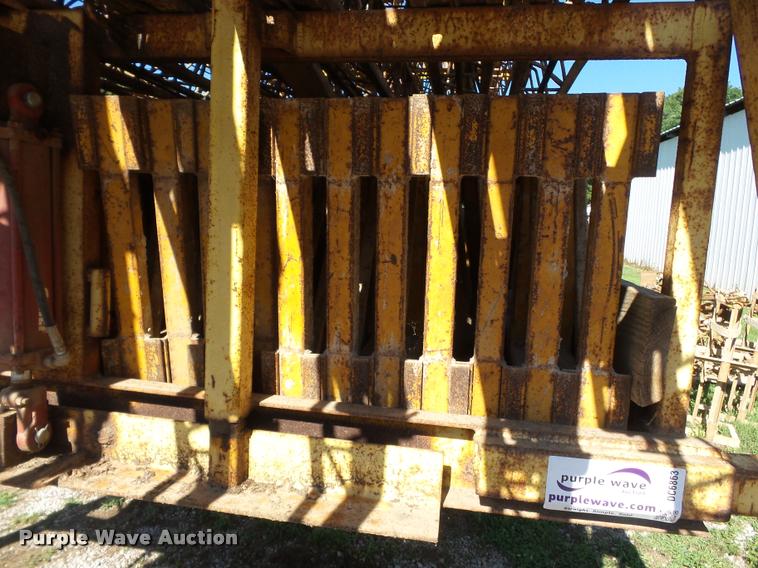 image for item DC6863 Morgan Jackup pass through scaffold