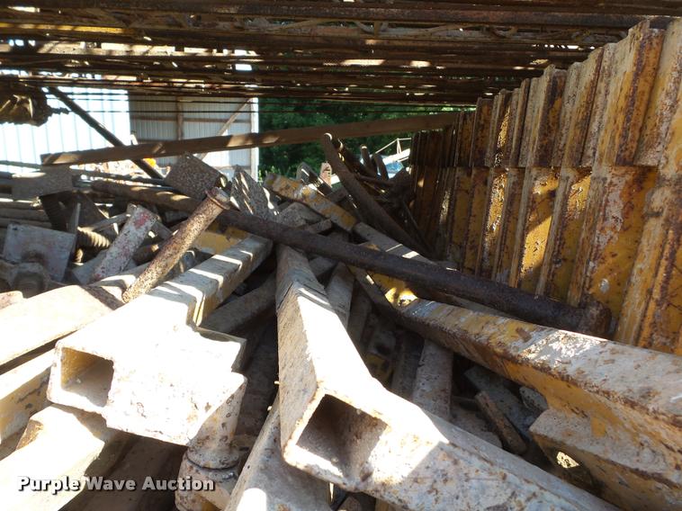 image for item DC6863 Morgan Jackup pass through scaffold