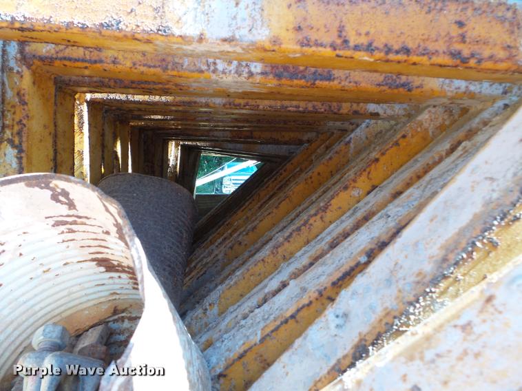 image for item DC6863 Morgan Jackup pass through scaffold