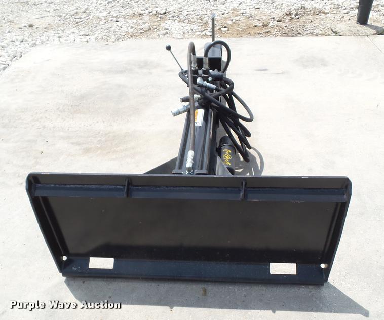 image for item DH9342 2016 Shaver SL-2036-S skid steer log splitter