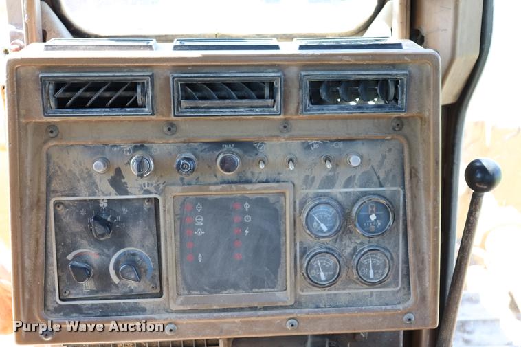 image for item DK9574 1988 Caterpillar D8N dozer