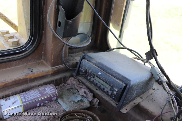 image for item DK9574 1988 Caterpillar D8N dozer