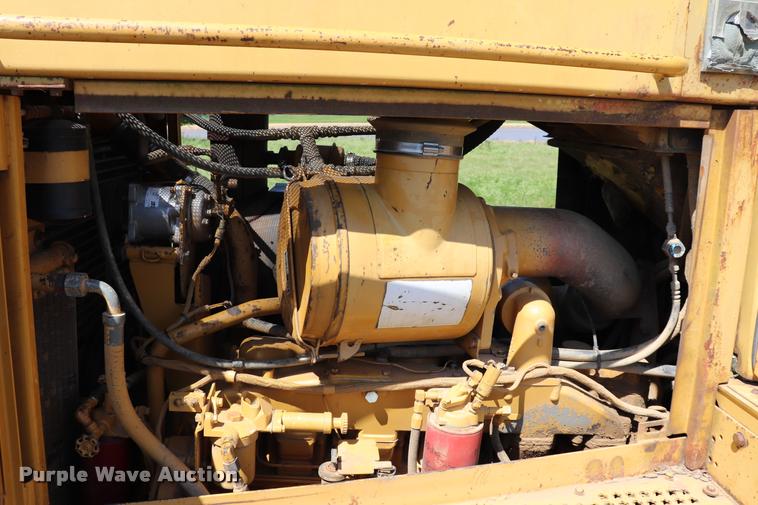 image for item DK9574 1988 Caterpillar D8N dozer