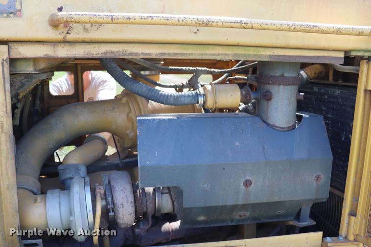 image for item DK9574 1988 Caterpillar D8N dozer