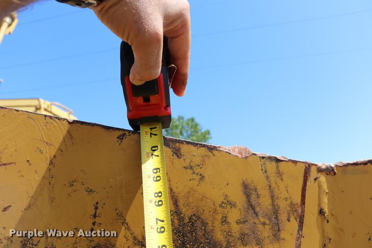 image for item DK9574 1988 Caterpillar D8N dozer