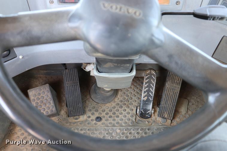 image for item DK9585 Volvo A30D dump truck