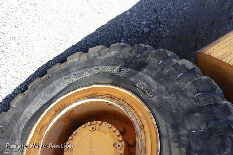 image for item DK9585 Volvo A30D dump truck