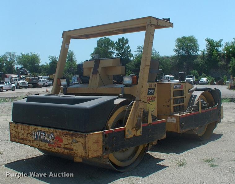 image for item DK9604 Hypac C778B double drum vibratory roller