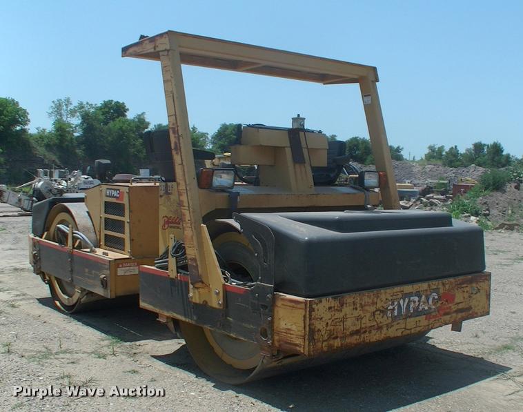 image for item DK9604 Hypac C778B double drum vibratory roller