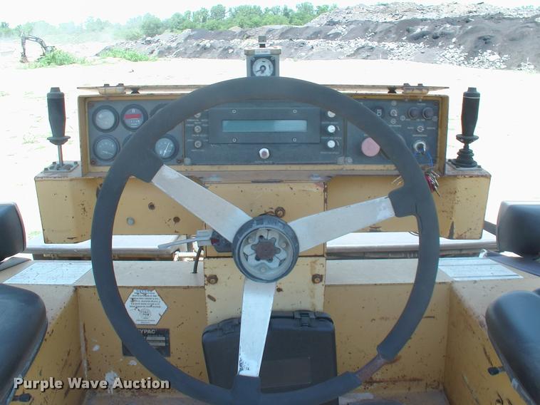 image for item DK9604 Hypac C778B double drum vibratory roller