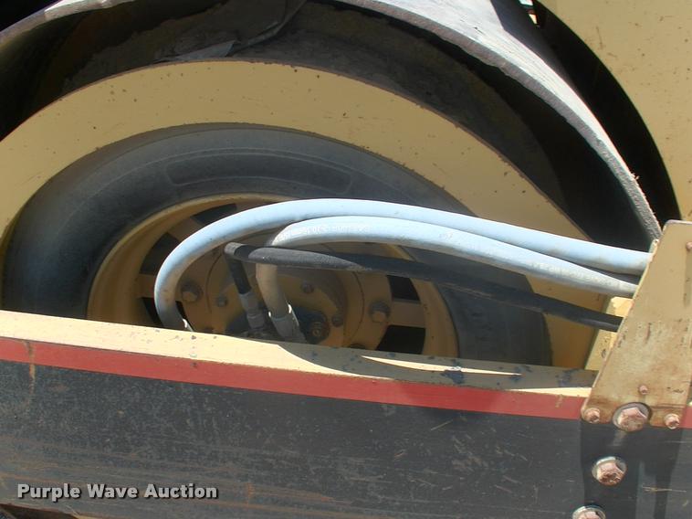 image for item DK9604 Hypac C778B double drum vibratory roller