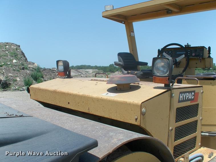 image for item DK9604 Hypac C778B double drum vibratory roller