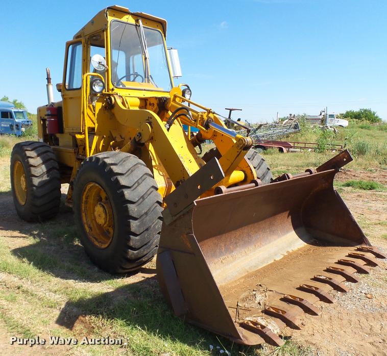 image for item DL9098 International H60B wheel loader