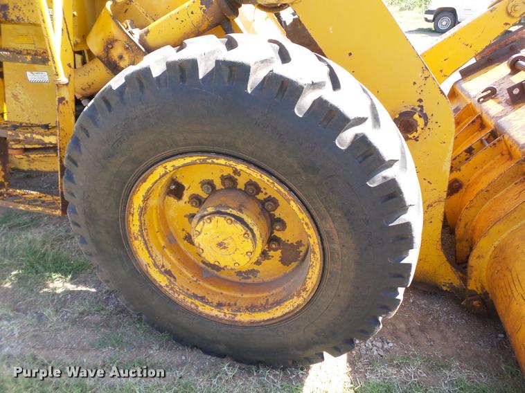 image for item DL9098 International H60B wheel loader