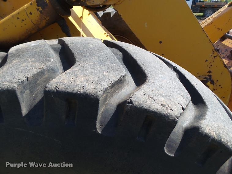 image for item DL9098 International H60B wheel loader
