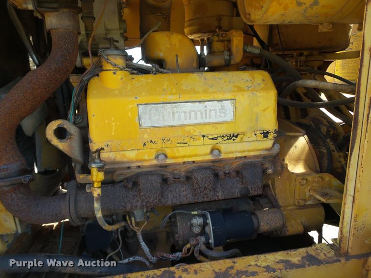 image for item DL9098 International H60B wheel loader