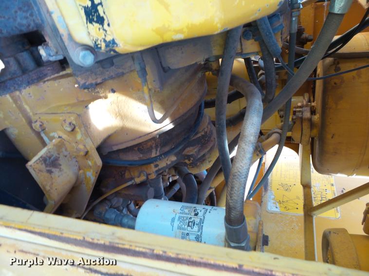 image for item DL9098 International H60B wheel loader