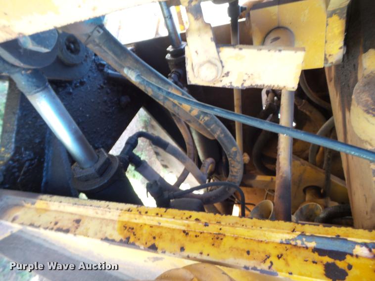 image for item DL9098 International H60B wheel loader