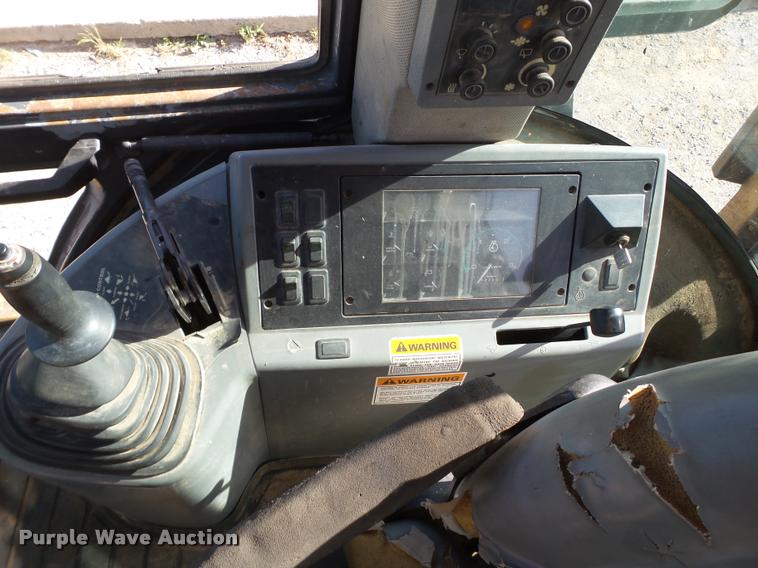 image for item DL9104 1998 Case 580 Super L backhoe