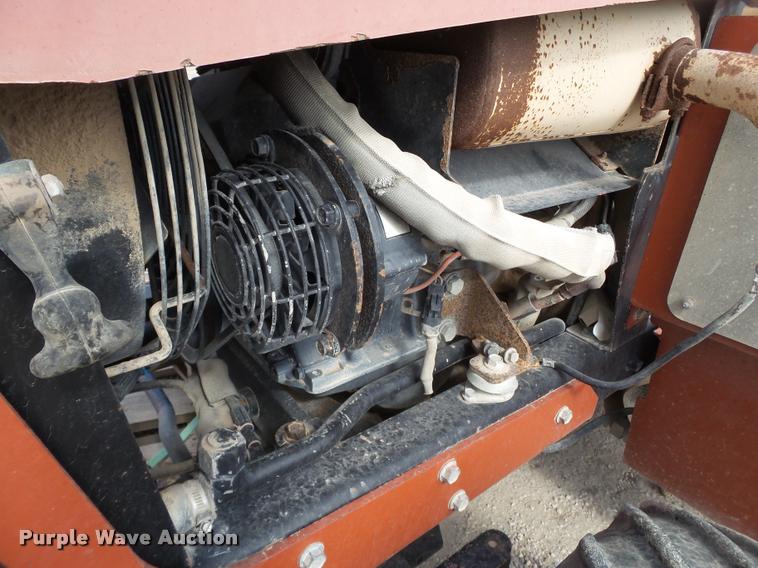 image for item DL9150 2005 Ditch Witch RT40 trencher